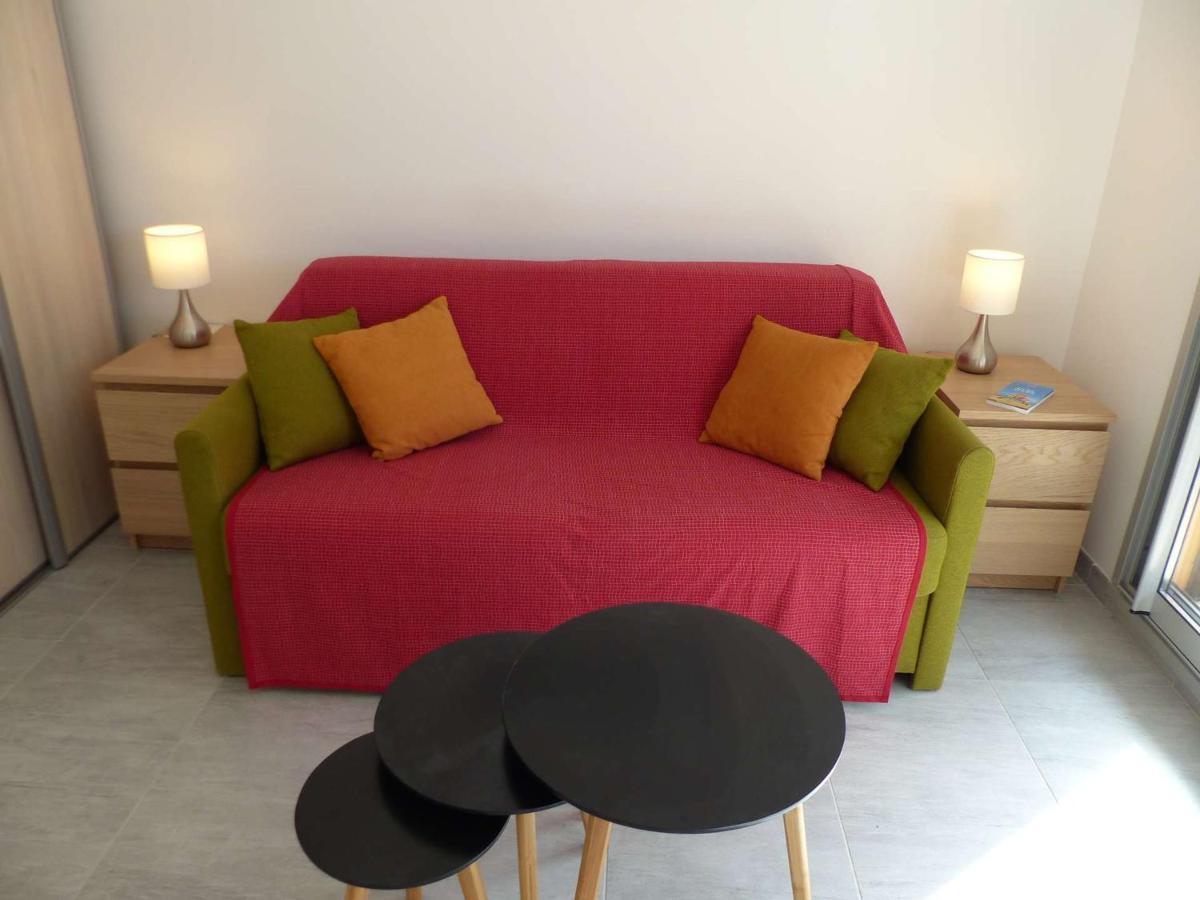 Charmant Studio Climatise Avec Balcon A 50M De La Plage - Le Lavandou Centre-Ville - Fr-1-308-110 エクステリア 写真