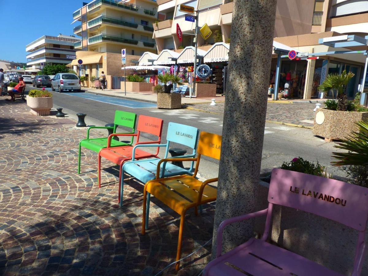 Charmant Studio Climatise Avec Balcon A 50M De La Plage - Le Lavandou Centre-Ville - Fr-1-308-110 エクステリア 写真
